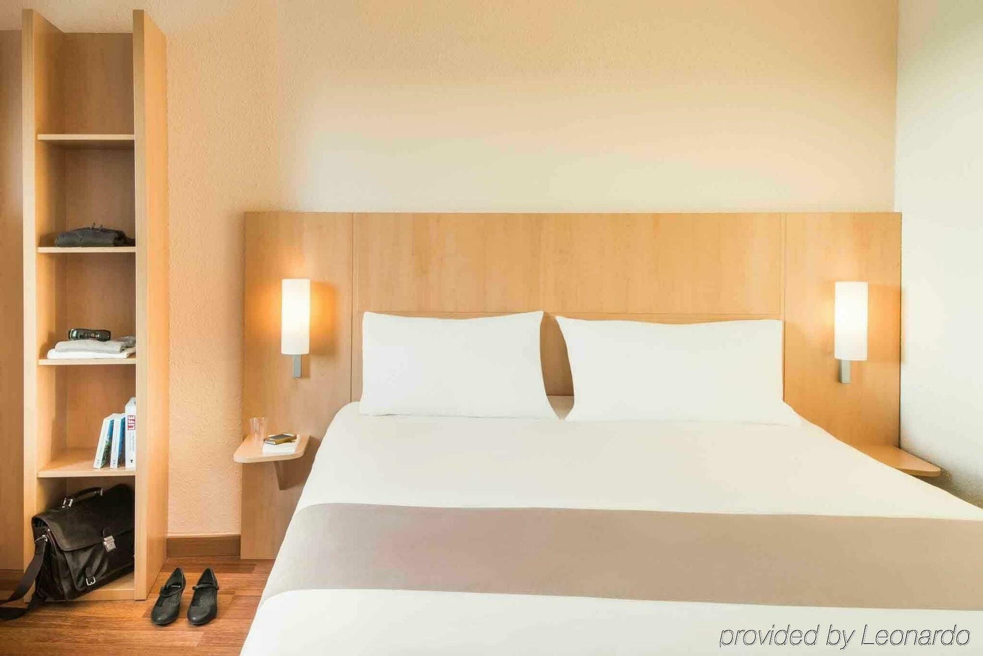 B&B Hotel Les Sables-D'Olonne Centre Gare Экстерьер фото